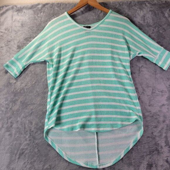 Rue21 Womens Striped High Low Top Medium Mint Green White Casual Everyday‎ Vibes - Picture 1 of 8